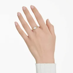 Dextera Ring
