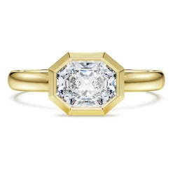 Octagon Ring mit Kesselfassung